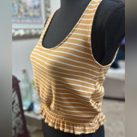 AMERICAN EAGLE TAN & WHITE STRIPED SUMMER CASUAL BEACH CROPPED TANK TOP SZ S - Picture 4 of 7